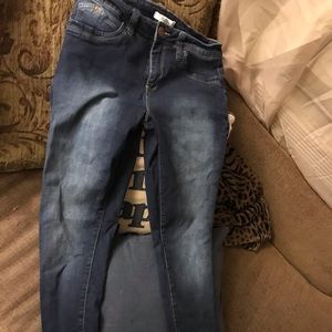 Royalty Women’s Skinny Jeans